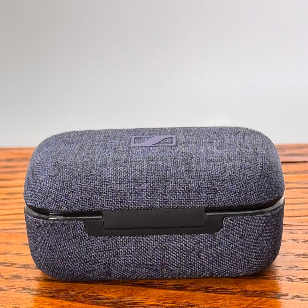 ゼンハイザー MOMENTUM True Wireless 4 専用 充電ケース