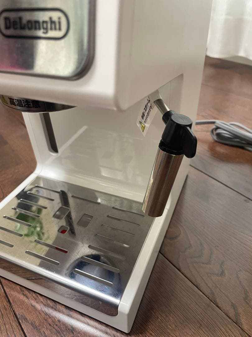 デロンギ ECP3220J-W アクティブ エスプレッソ・カプチーノメーカー