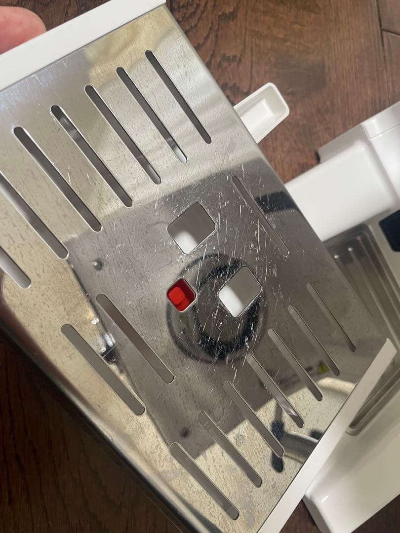 デロンギ ECP3220J-W アクティブ エスプレッソ・カプチーノメーカー