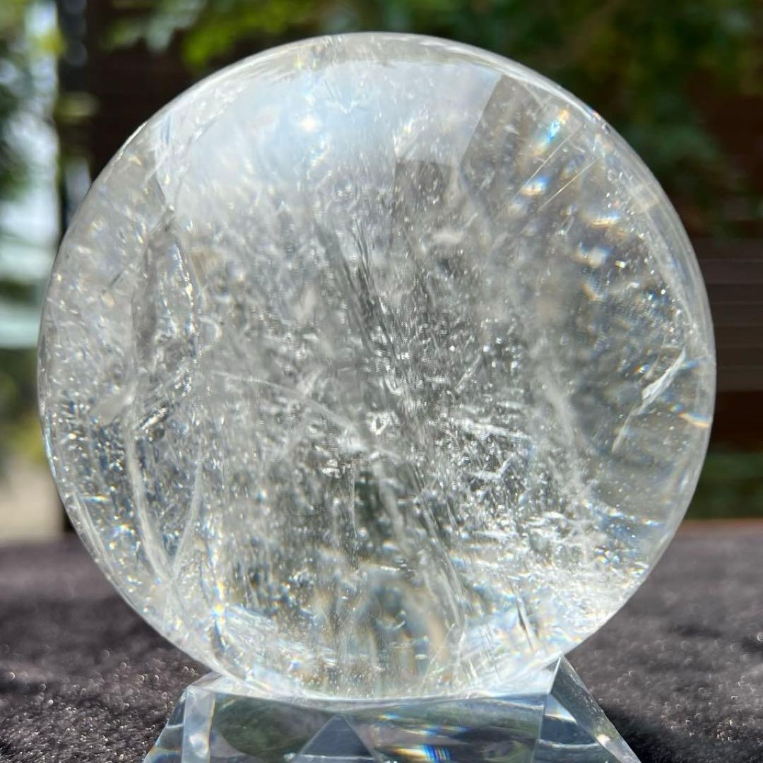 ✳️☆逸品☆透明度とギラギラ煌めくクラックと虹‼️✨レインボー 水晶 丸玉 天然石