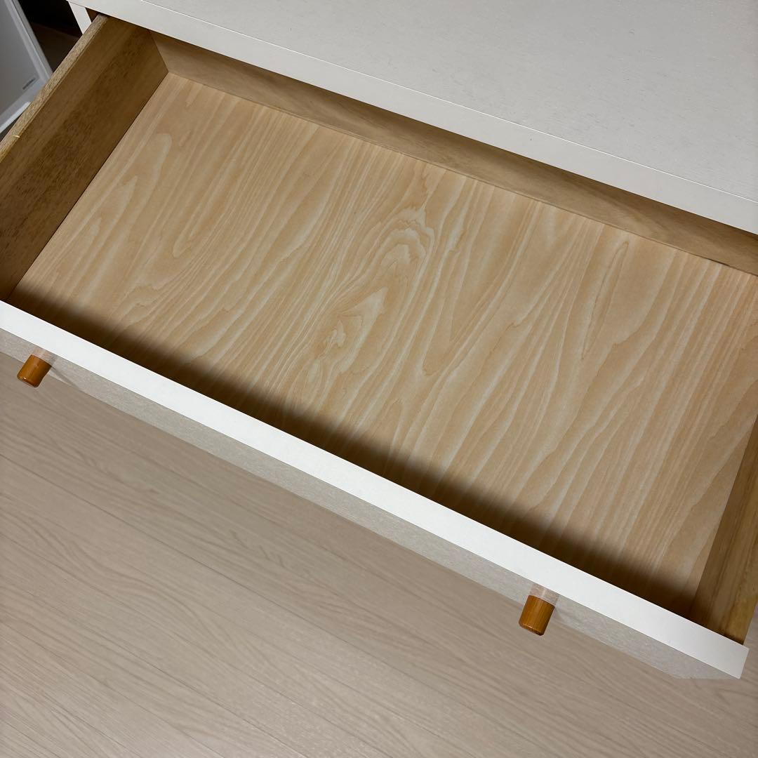 モモナチュラル ホワイト 3段チェスト 木製脚付き