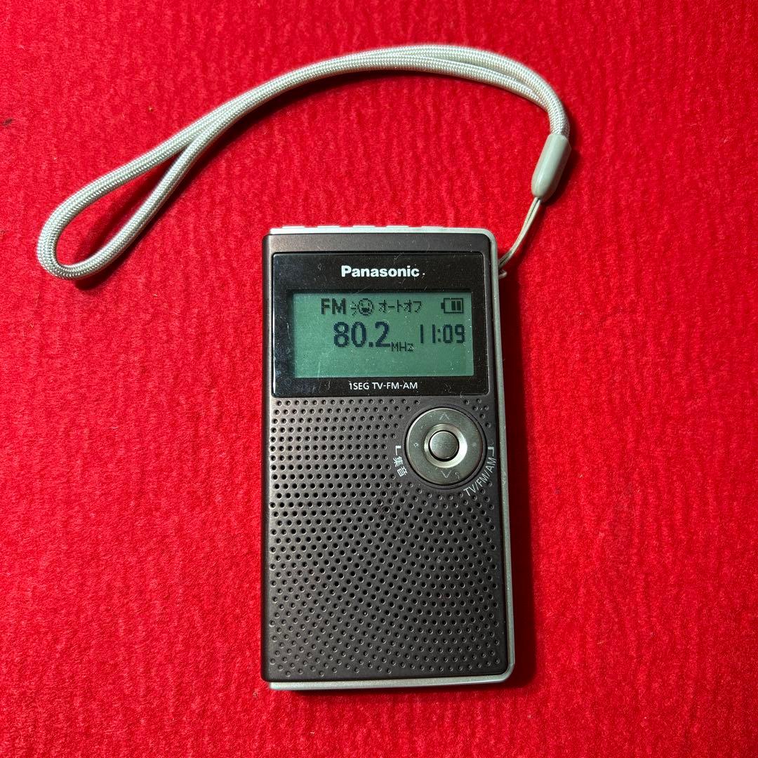 良品　Panasonic ワンセグTV FM-AM 3バンド　RF-ND50TV