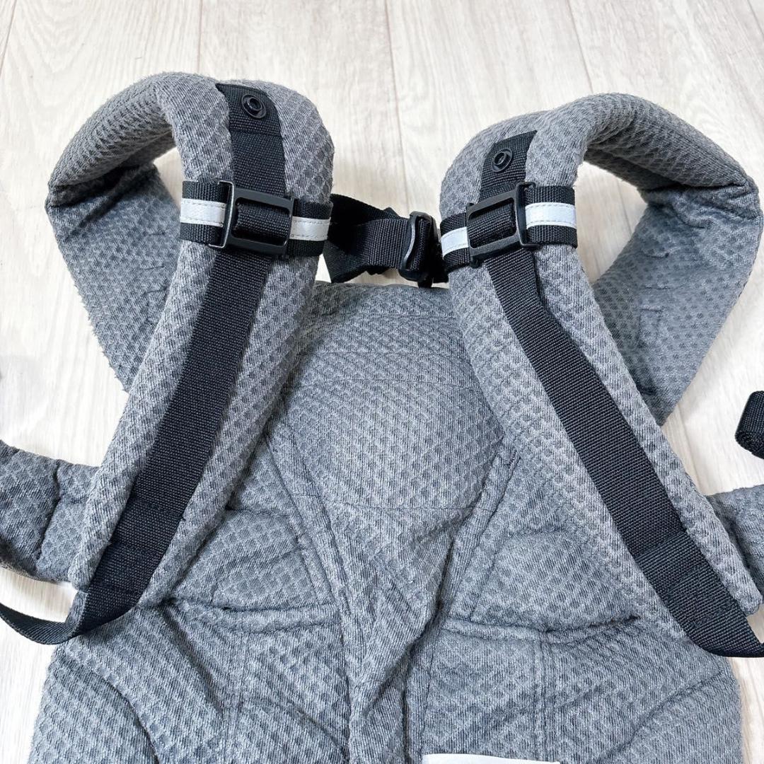 エルゴベビー オムニブリーズ グラファイトグレー 抱っこ紐 ベビーキャリア 人気