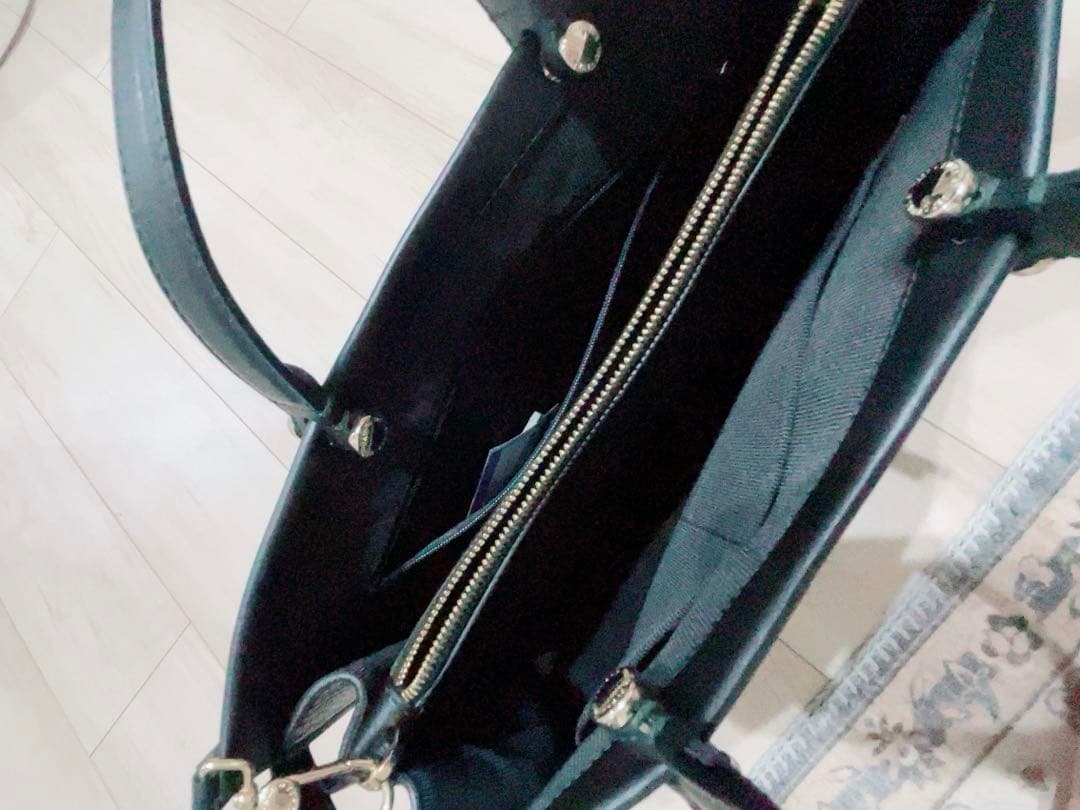 早い者勝　フルラ　FRULA ビジネスバック　黒　美品