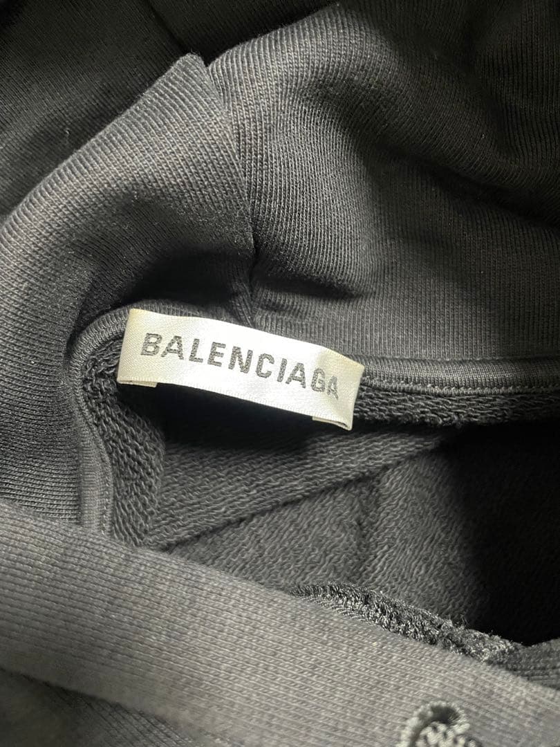 バレンシアガパーカーMブラック