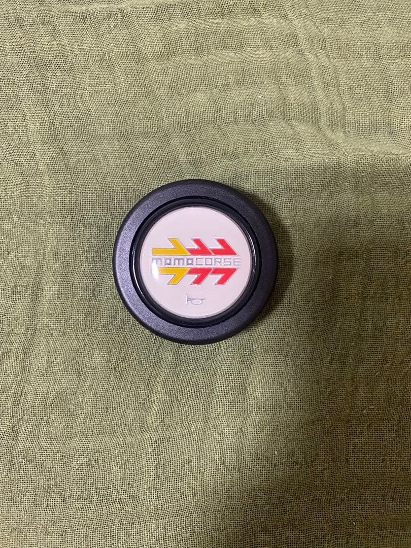 MOMO モモ　ウッドステアリング　ハンドル