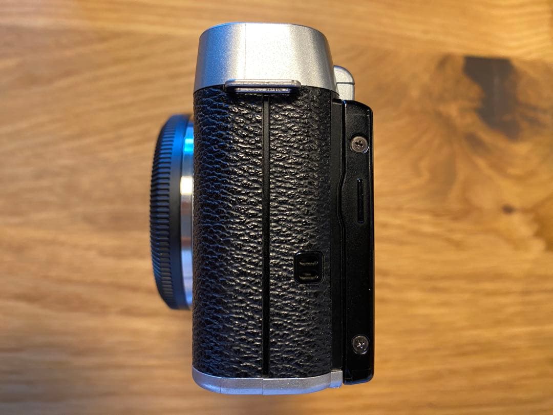 FUJIFILM X-M1 ダブルズームレンズキット シルバー