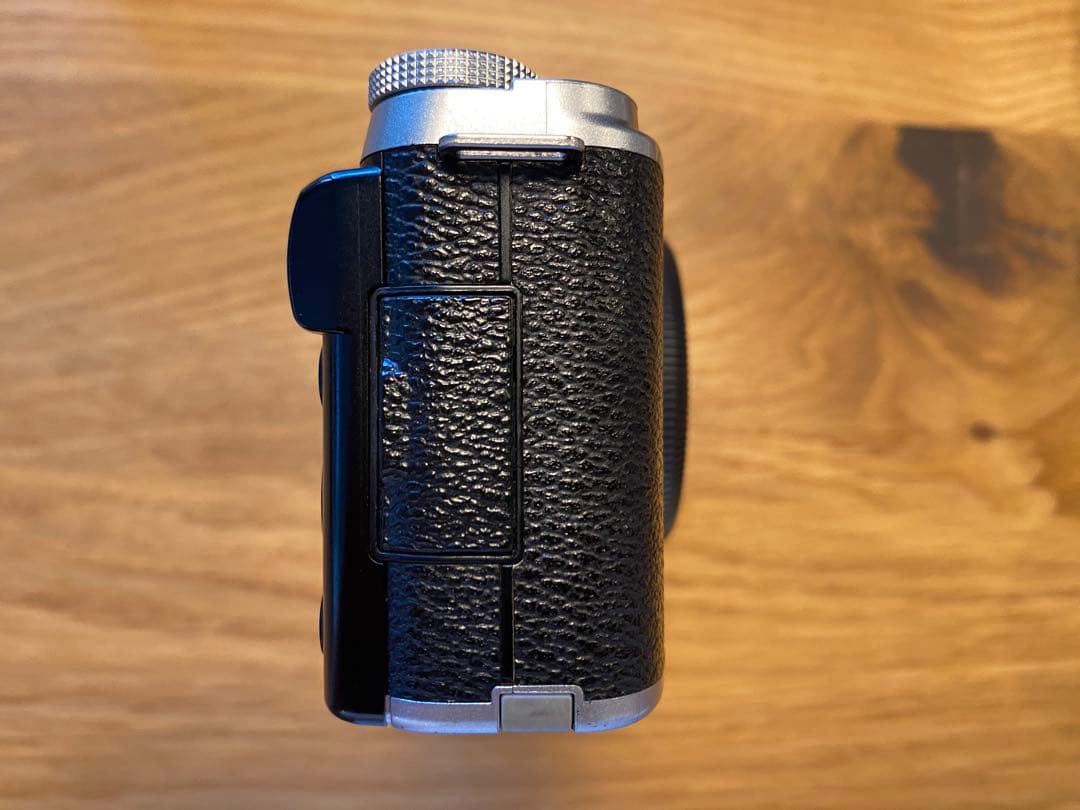 FUJIFILM X-M1 ダブルズームレンズキット シルバー