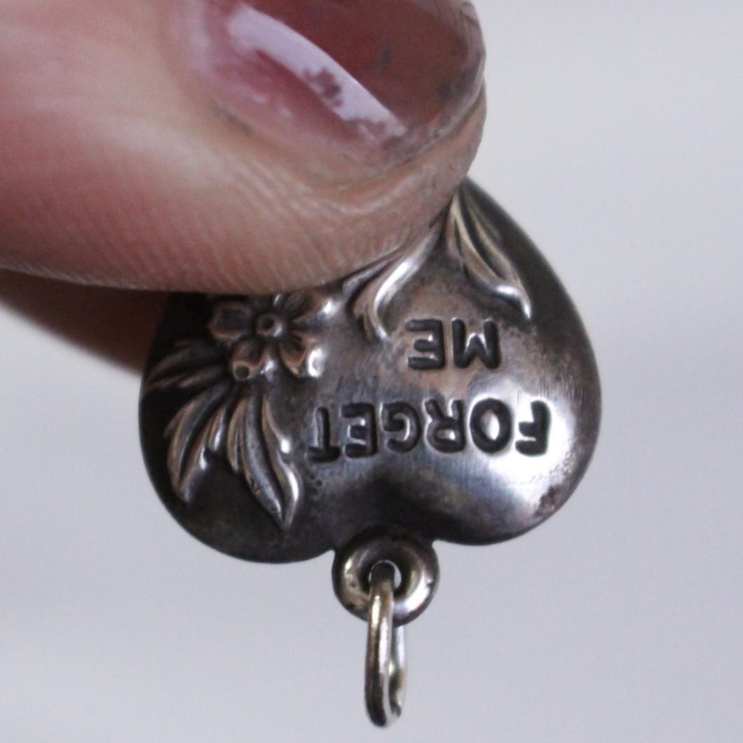 40s　スウィートハートジュエリー　WW2　シルバー チャーム　フラワー　勿忘草