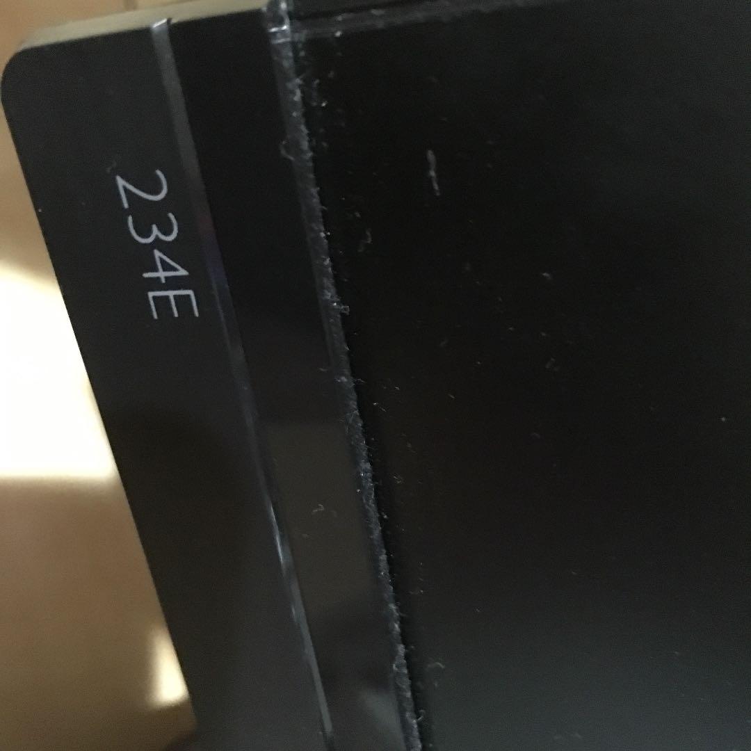 買った時の保護シールが一部付いてます あまり使ってはないです