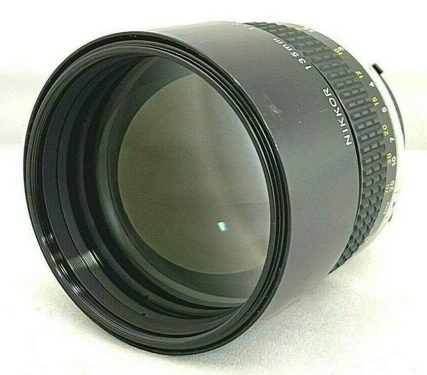 レンズ(単焦点) Nikon NIKKOR Ai-s AIS 135mm f/2 MF Lens
