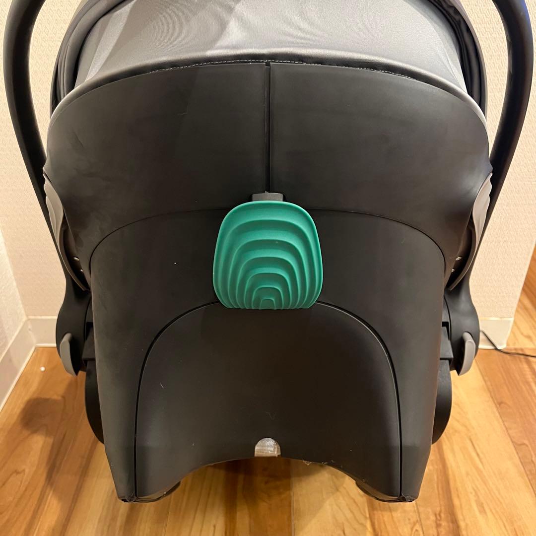 【美品】cybex サイベックス Aton S2 i-Size アダプター付き