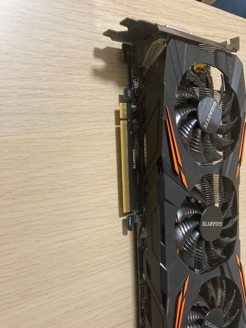 GIGABYTE GTX 1070 8GB 動作品