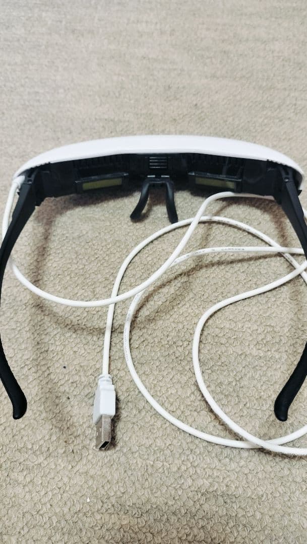 ルーチェグラス　LuceGlass ホワイト 収納ケース付き