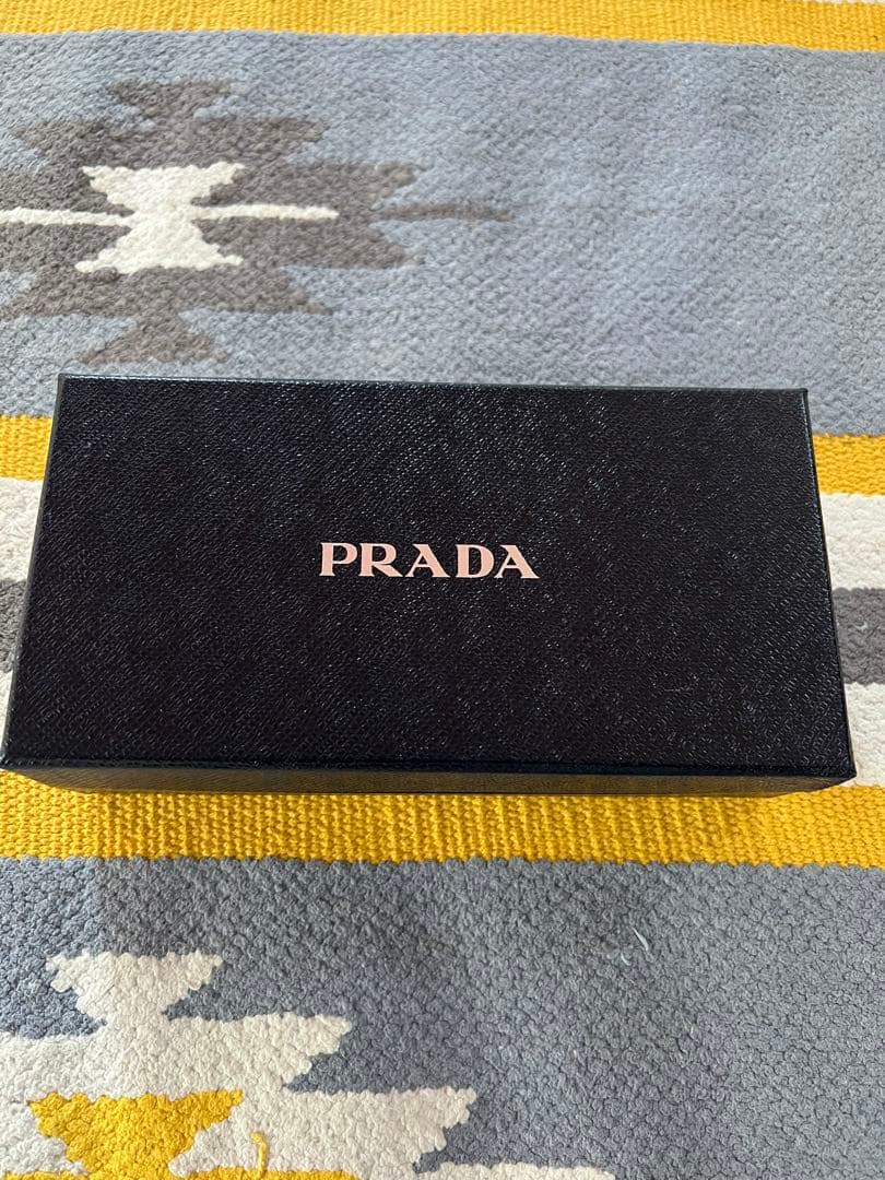 PRADA サフィアーノレザー 長財布 ブラック