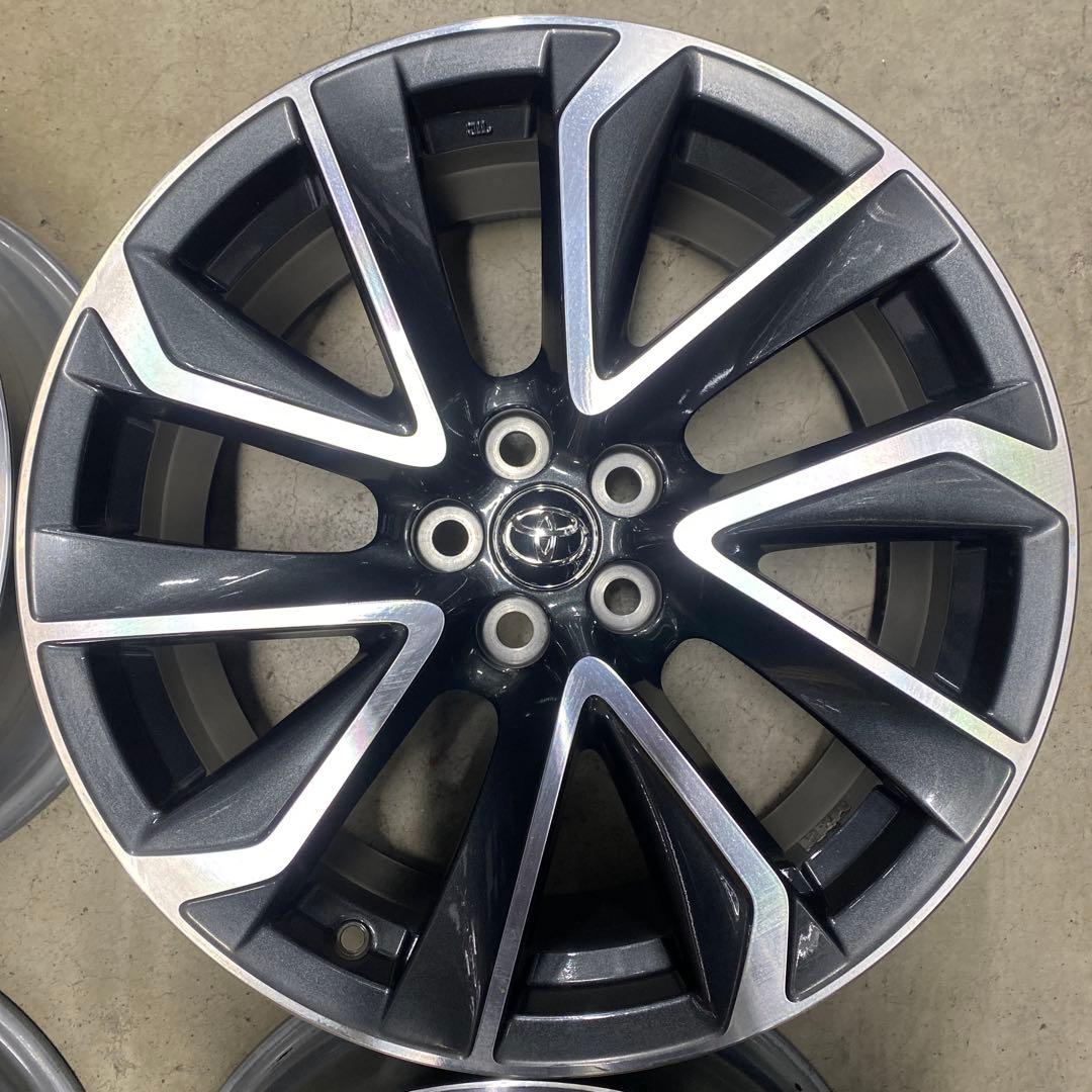 トヨタ カローラスポーツ純正18インチホイール‼️