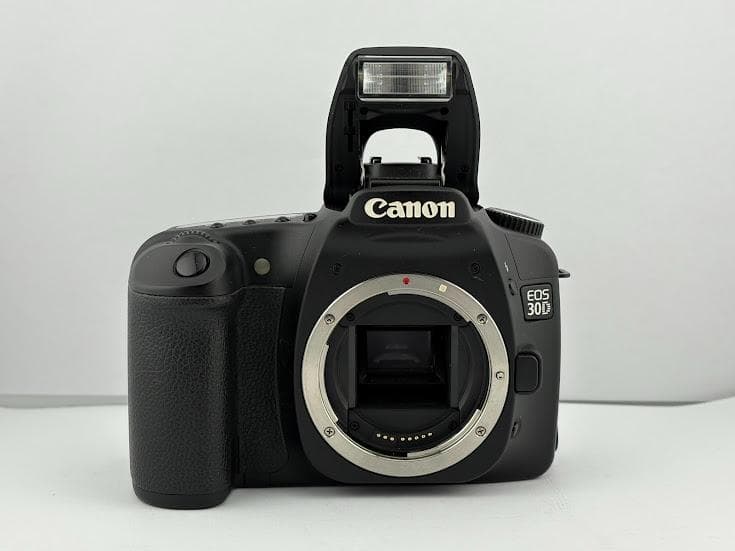 ★極上品★キヤノン CANON EOS 30D ボディ/ レンズキット