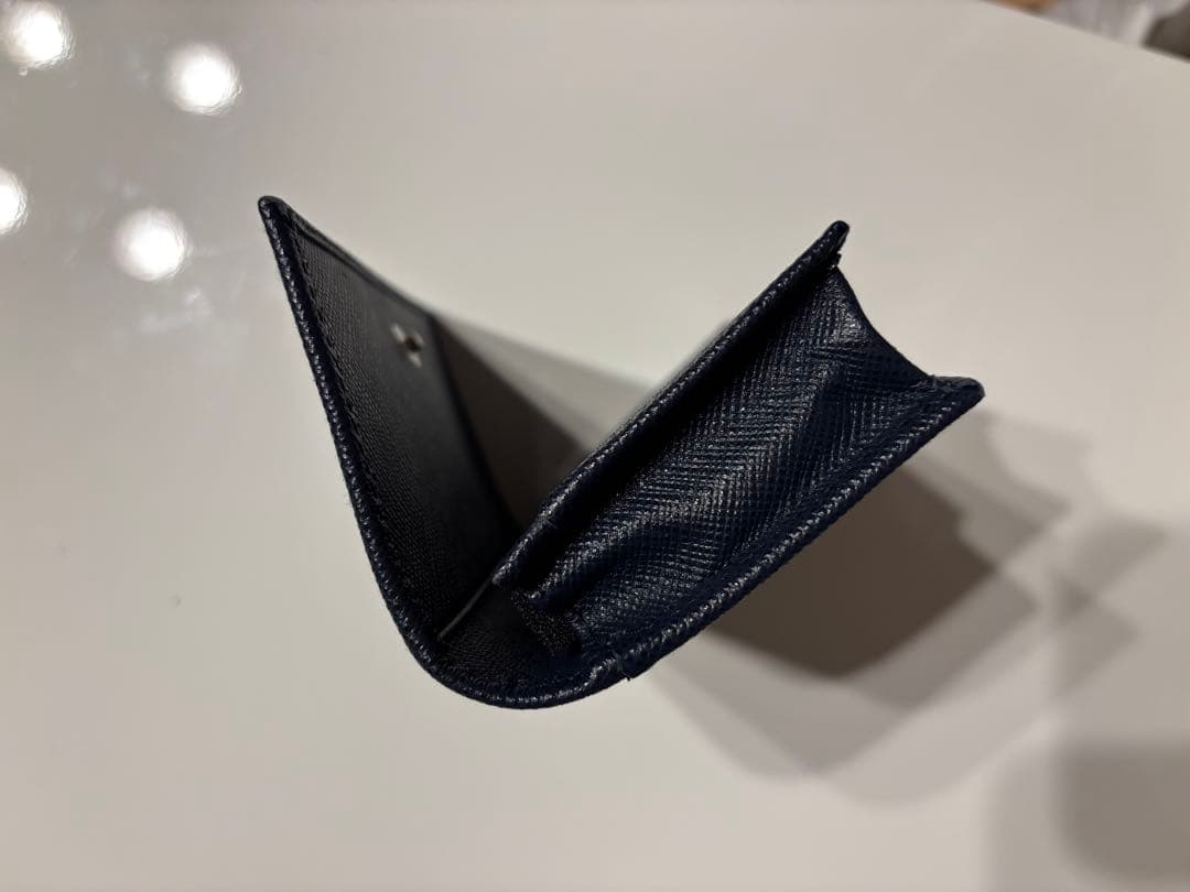 ケースビジネスロゴパスケースメンズPRADA