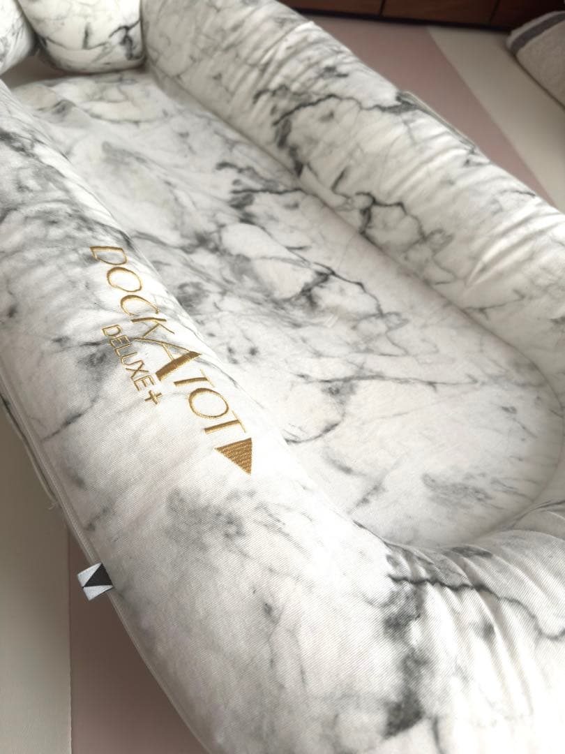 【美品】DockATot ドッカトット　マーブル柄