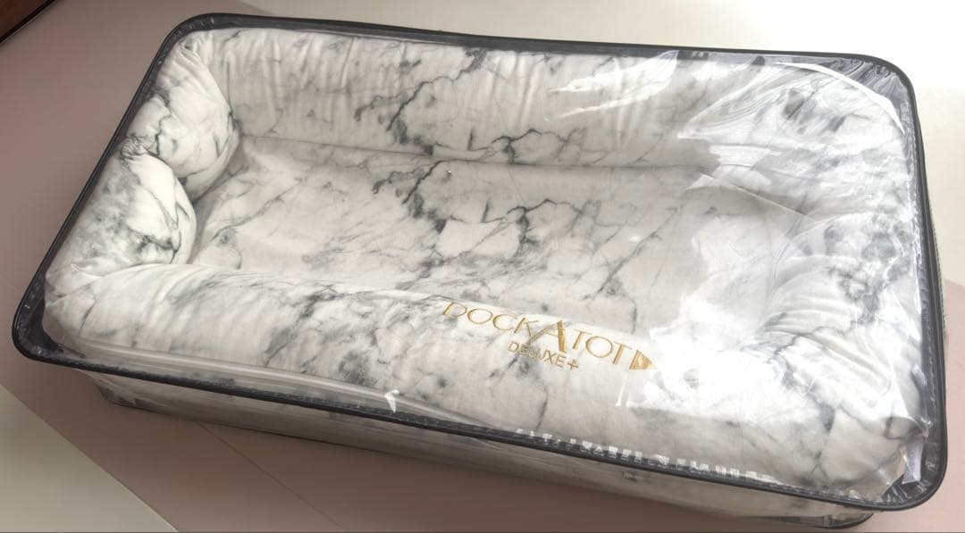 【美品】DockATot ドッカトット　マーブル柄