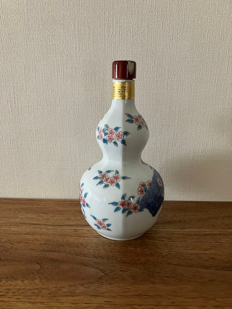 【空瓶】響21年　有田焼　色絵柴垣桜文面取瓢形瓶