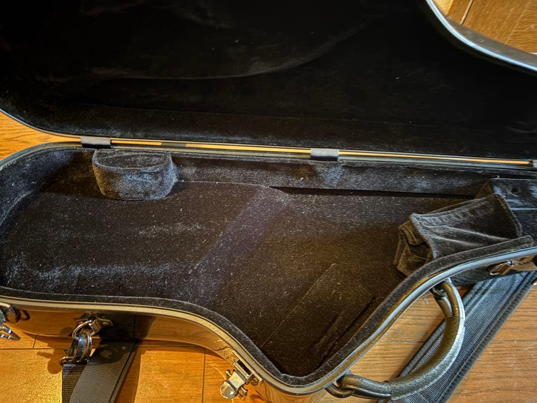 テナーサックスケース 黒