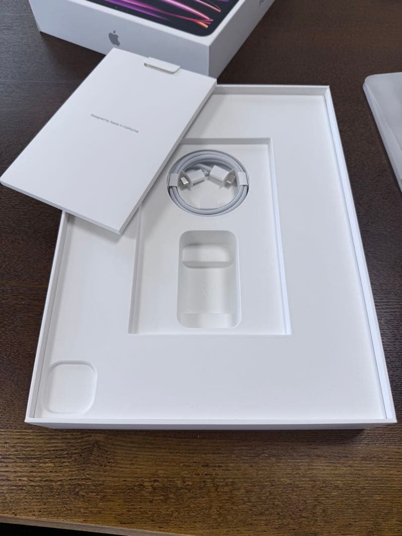 iPad本体 Apple iPad Pro 12.9 256GB