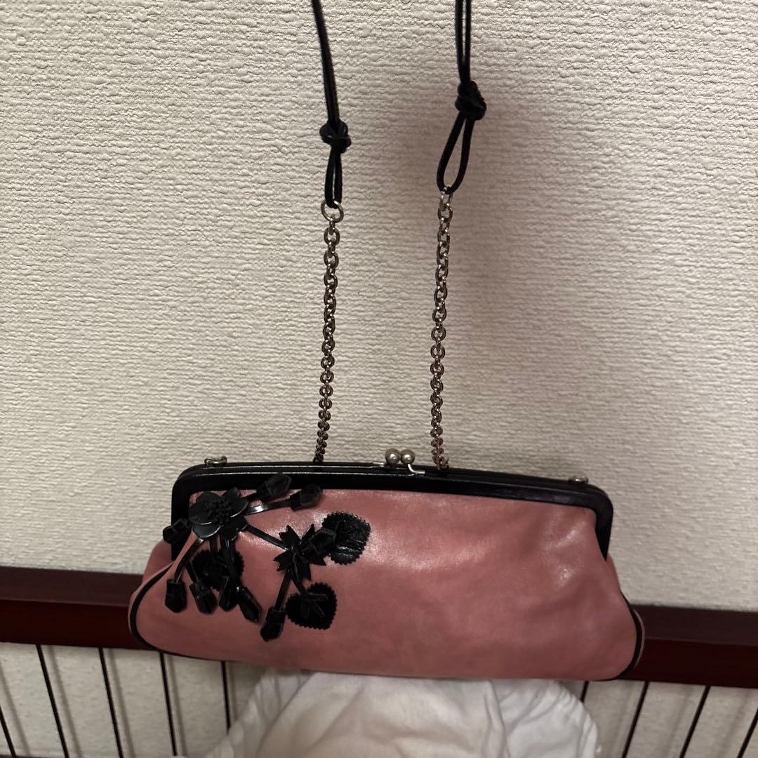 PRADAプラダ　ビンテージお洒落チェーンショルダーバッグ　革ピンク系美品