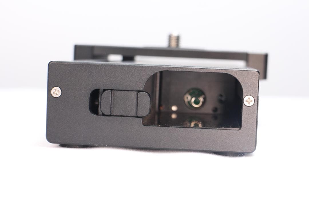 ASHANKS 電動スライダー