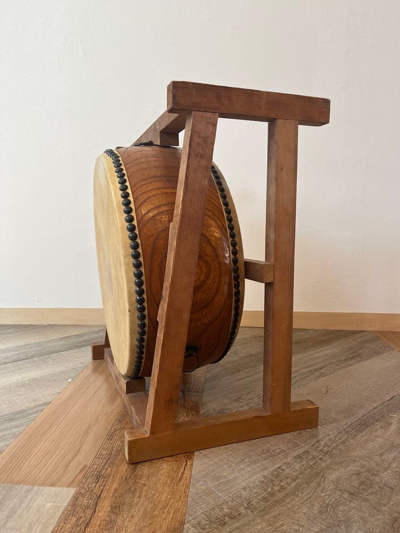 和太鼓　平胴太鼓　面1尺4寸　胴6寸　台付