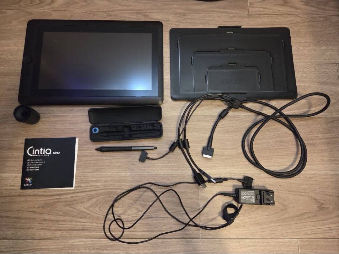 Wacom 液晶ペンタブレット Cintiq 13HD DTK-1300/K0