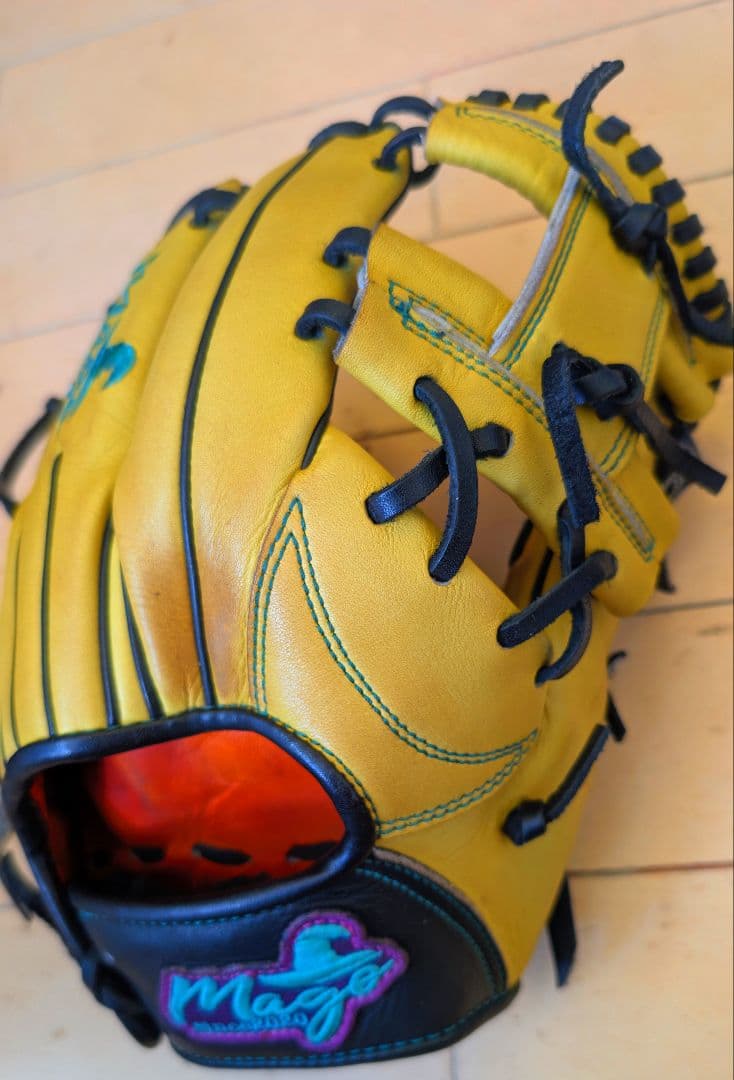 Mago 硬式グローブ