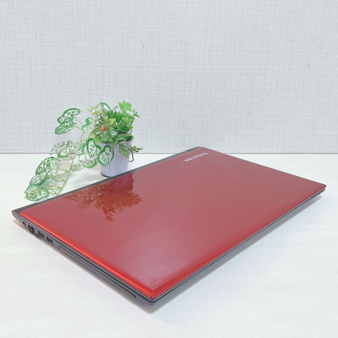 美品、光沢レッド、コアi7、8G、大容量SSD、オフィス2021&イラレが使える