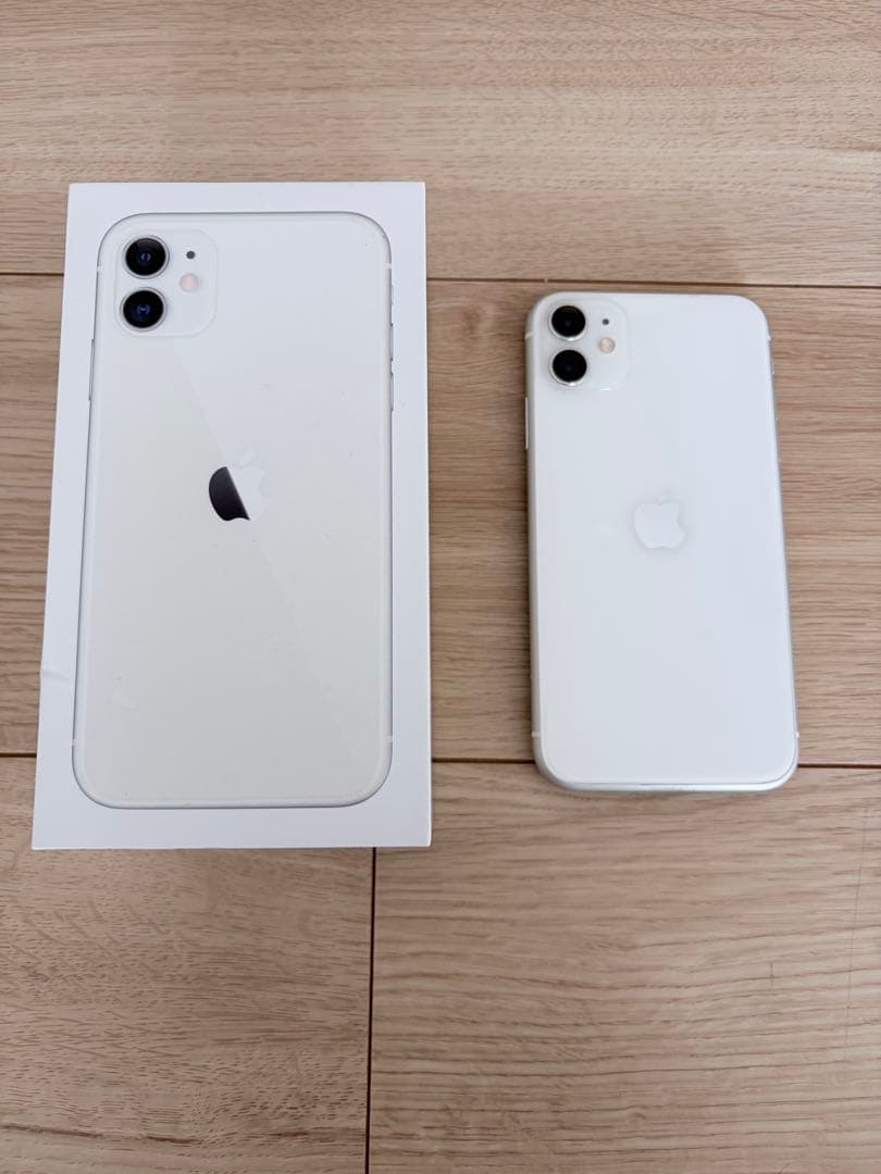 Apple iPhone 11 ホワイト 本体64GB simフリー