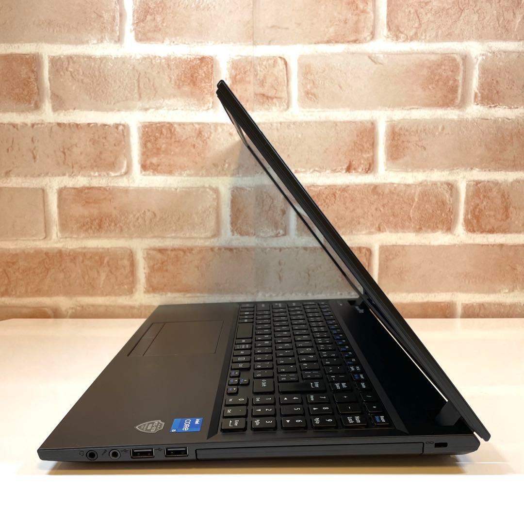 ★美品★2022年製 SSD512GB 15.6型 マウスコンピューター UU0