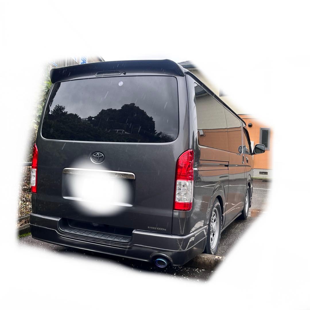 ハイエース　リア　ハーフスポイラー