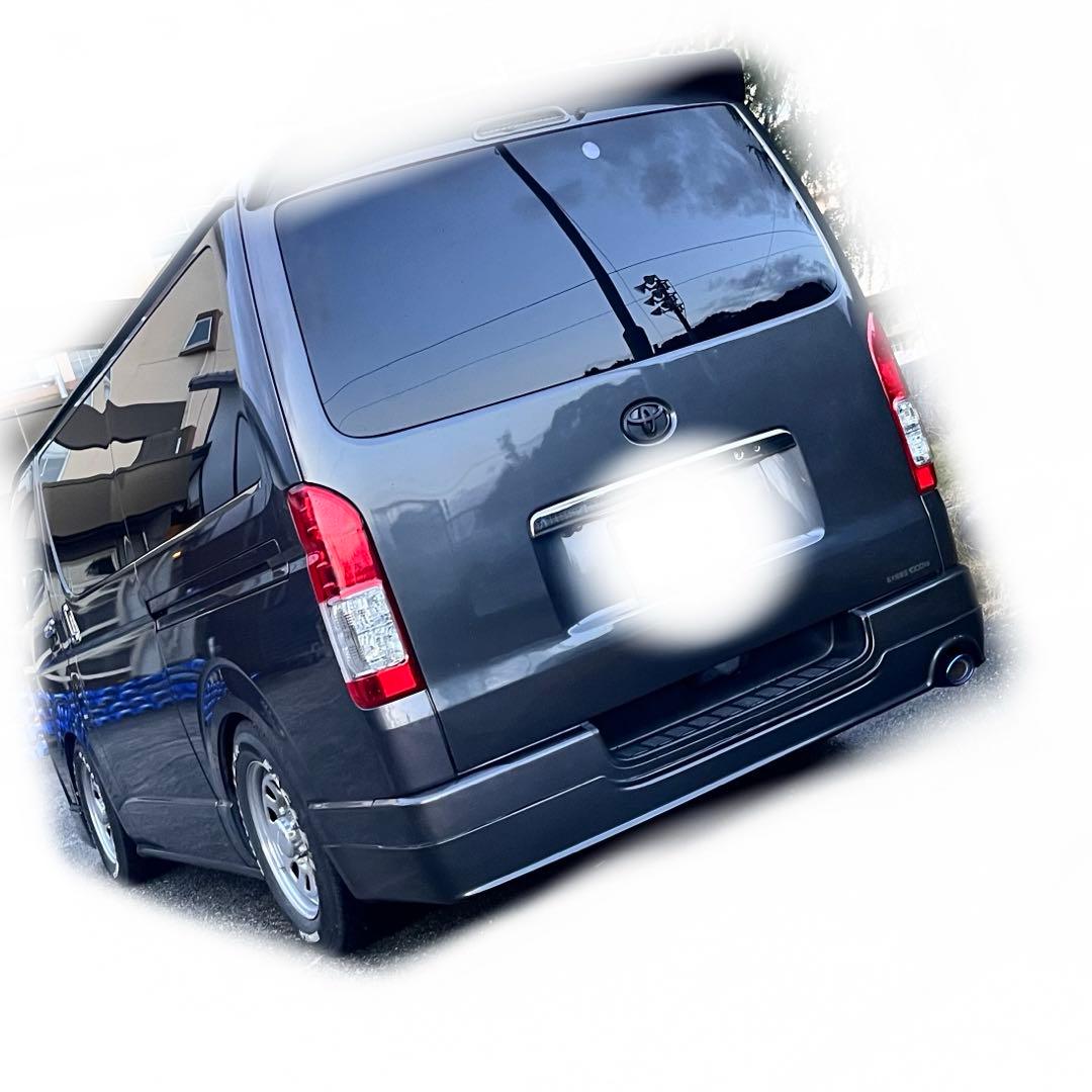 ハイエース　リア　ハーフスポイラー