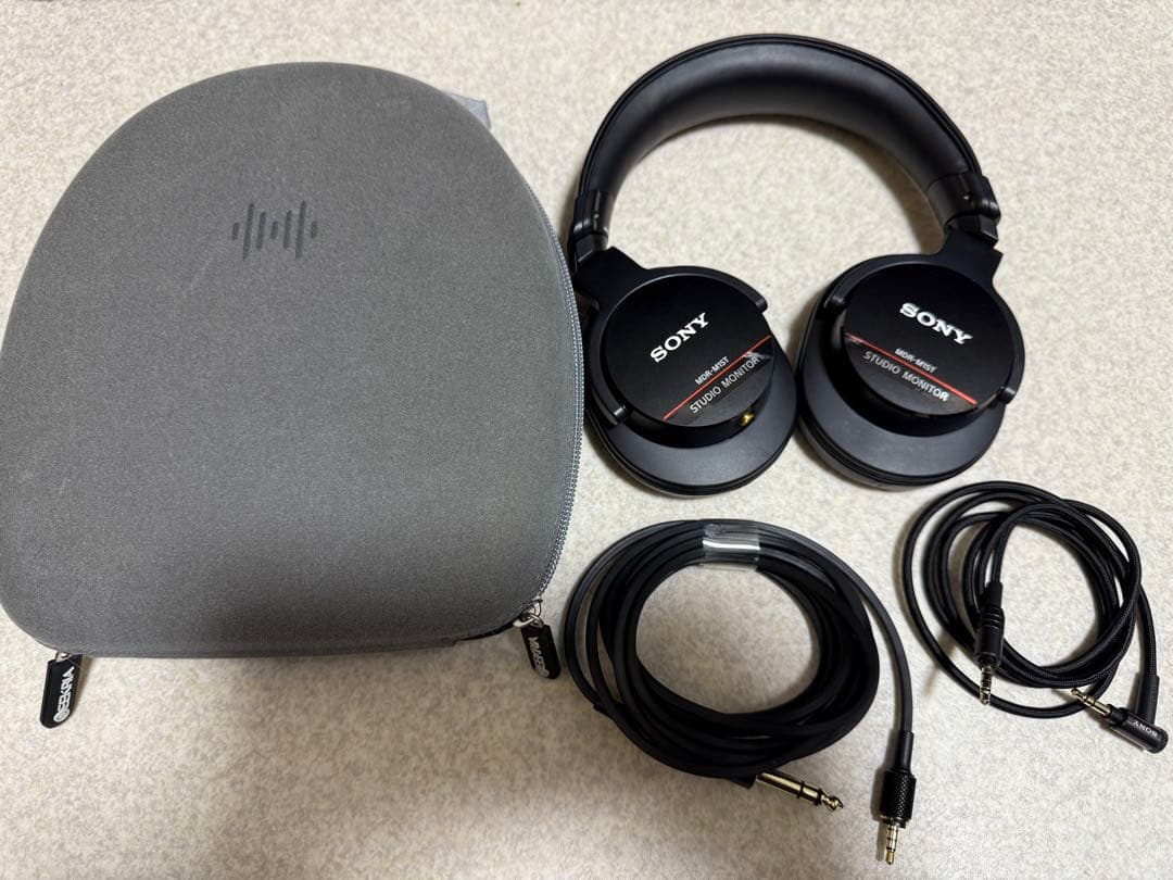 SONY ソニ－ MDR-M1ST スタジオモニター用 ハイレゾ対応 ヘッドホン