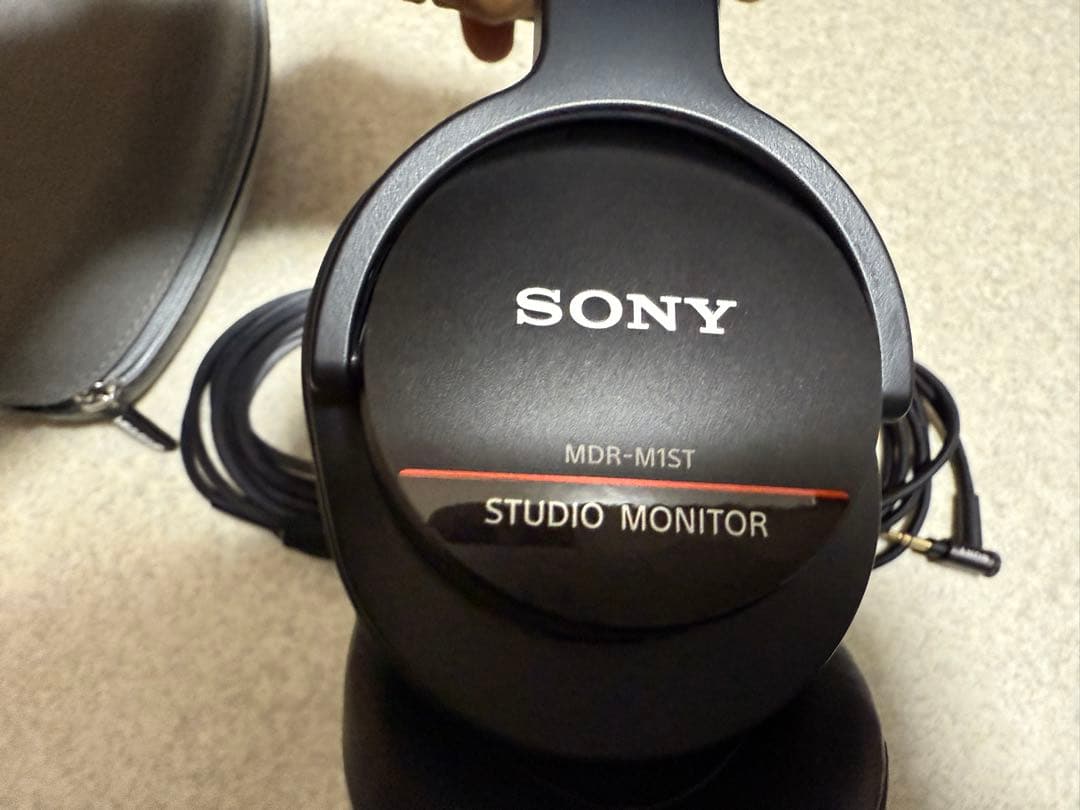 SONY ソニ－ MDR-M1ST スタジオモニター用 ハイレゾ対応 ヘッドホン