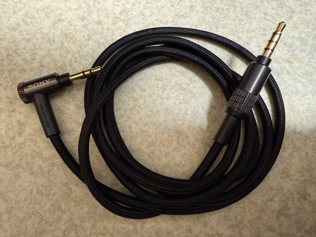 SONY ソニ－ MDR-M1ST スタジオモニター用 ハイレゾ対応 ヘッドホン