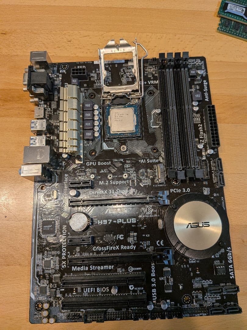 H97-PLUS + Core i7-4790 +DDR3 16GB セット