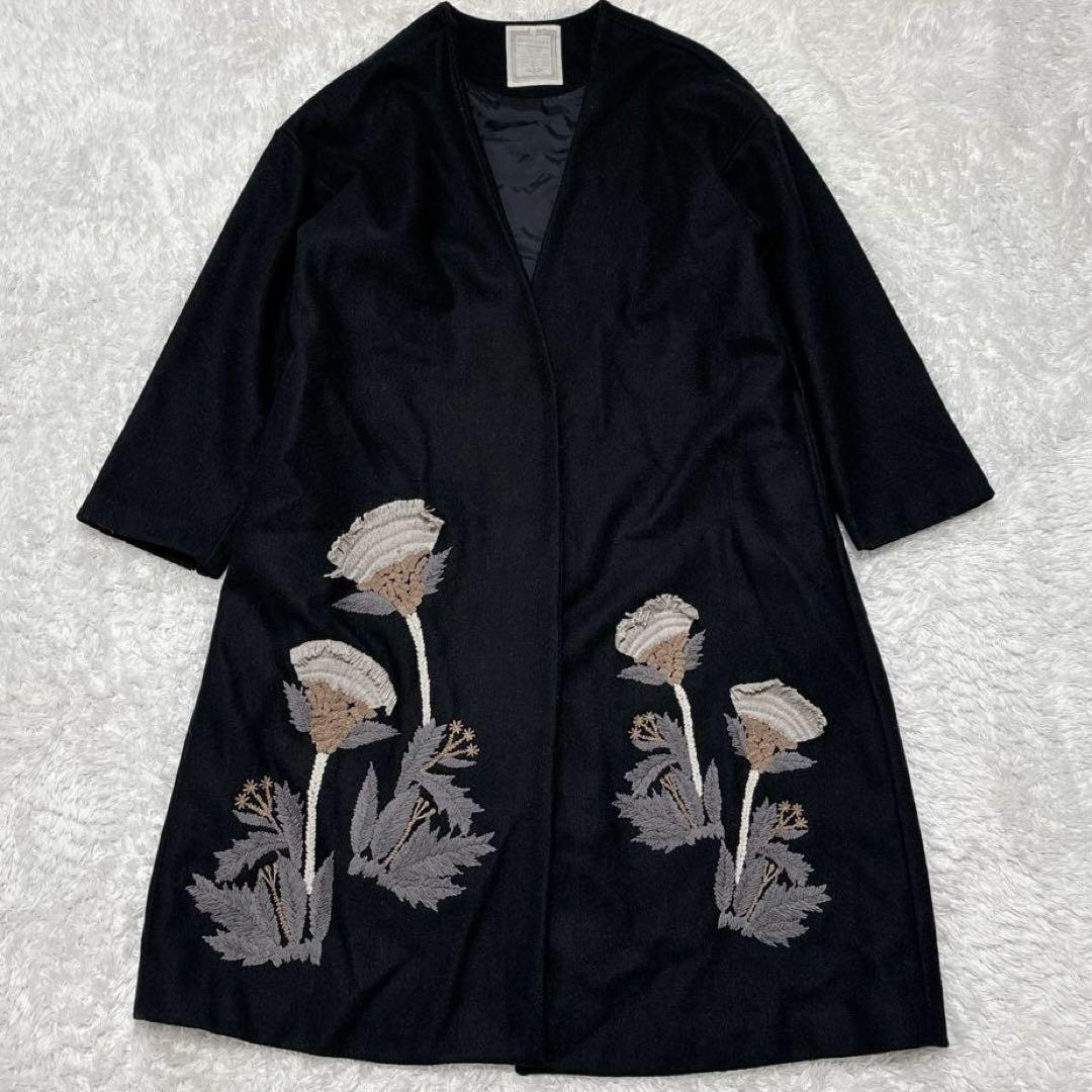 【BEARDSLEY】刺繡デザイン ノーカラーコート 黒 ウール混 size F