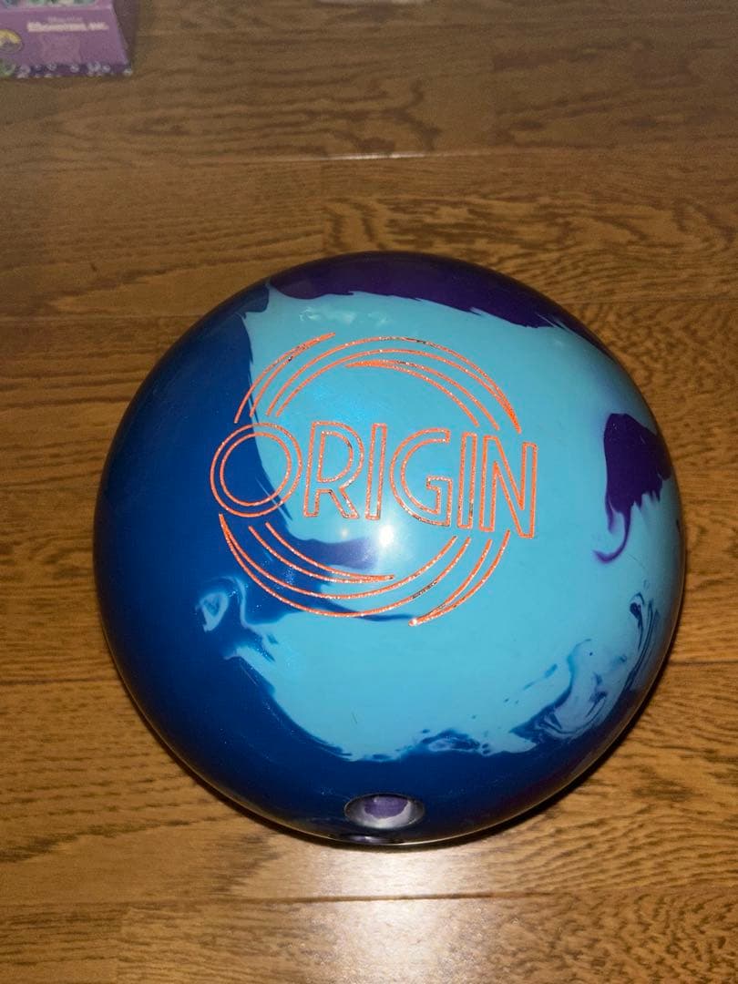 ORIGIN ボウリングボール 900global　15lbs3onz