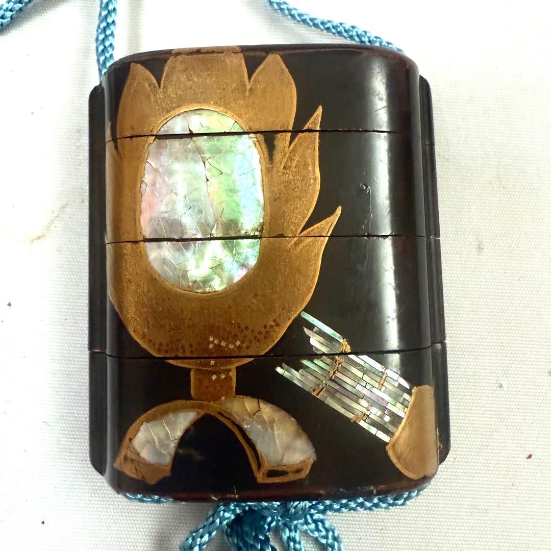 時代物　蒔絵　螺鈿　印籠　根付