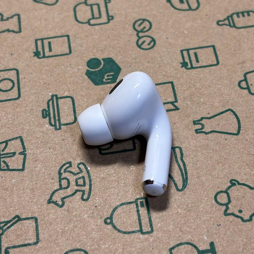 AirPods pro 第二世代　右耳のみ　usb-c版　Apple