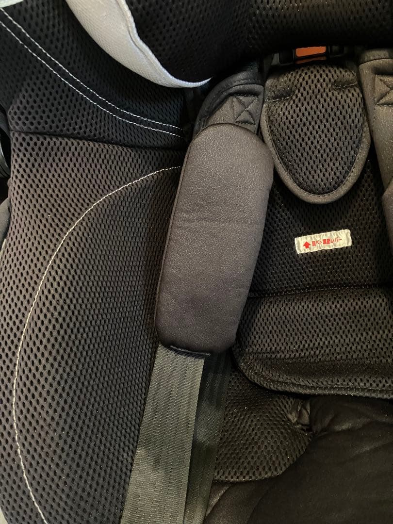 AILEBEBE エールべべ　チャイルドシート　KURUTTO4i　良品