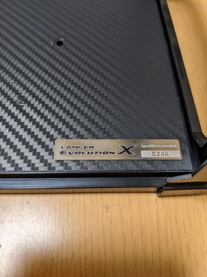 イグニッションモデル1/18　三菱 ランサーエボリューションX(CZ4A)