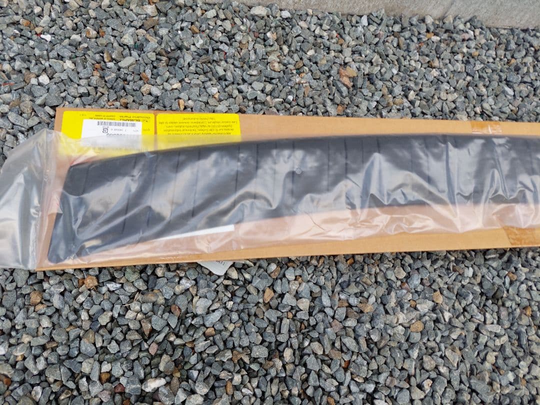 SUBARU フォレスター カーゴステップパネル　E771SSG300