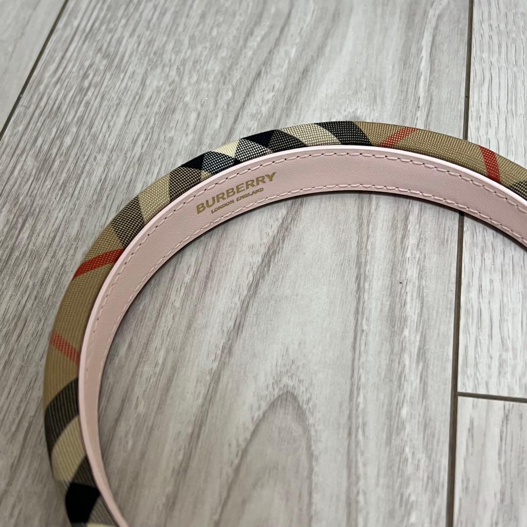 BURBERRY チェック柄カチューシャ