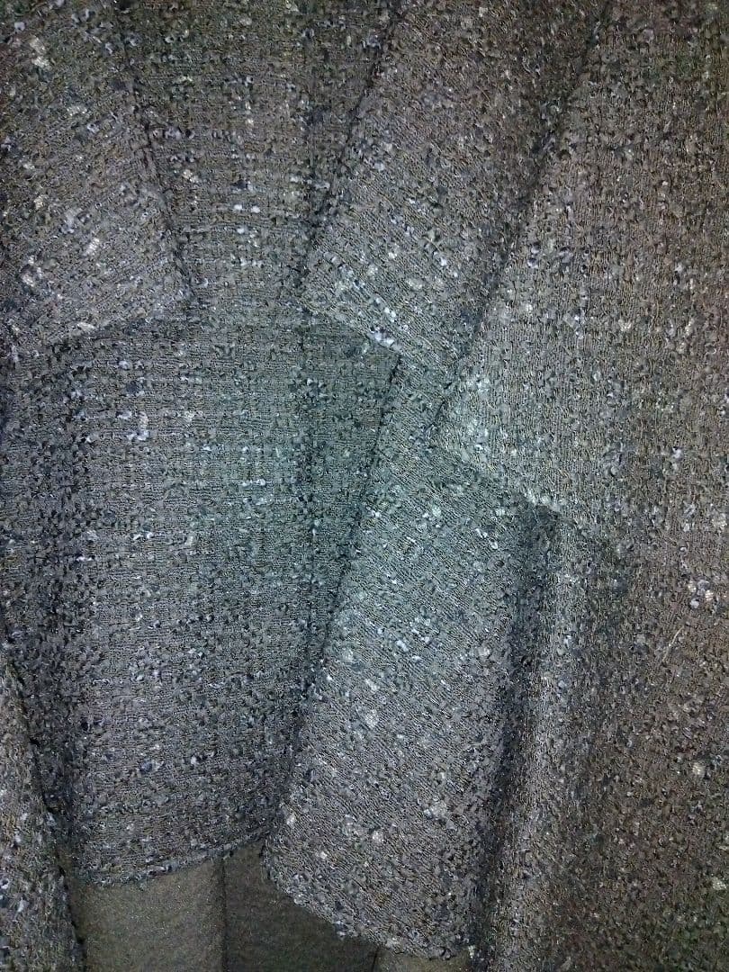 ル フィル ティアードデザイン ネイビー ノースリーブベスト